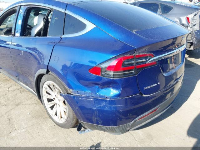2016 TESLA MODEL X 5YJXCBE25GF002382 Photo 5