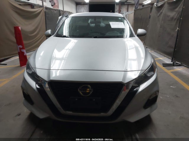 Nissan 2019 2019 1N4BL4BV4KC196886 Image 11