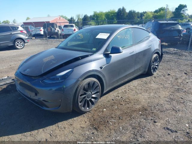 7SAYGDEF9NF326944 Tesla Model Y Performance Dual Motor All-wheel Drive