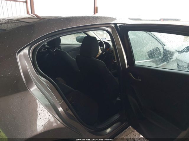 3MZBM1V72GM264298 Mazda Mazda3 I Touring