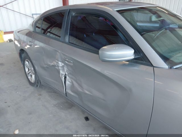 2C3CDXBG1FH840060 Dodge Charger Se