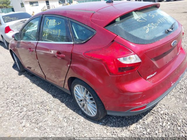 1FADP3N2XEL401916 Ford Focus Titanium