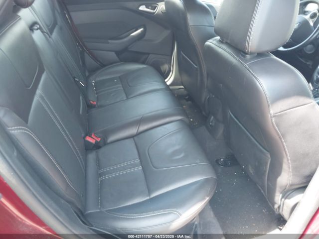 1FADP3N2XEL401916 Ford Focus Titanium