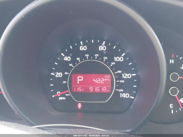 KNDJN2A24K7677810 KIA Soul