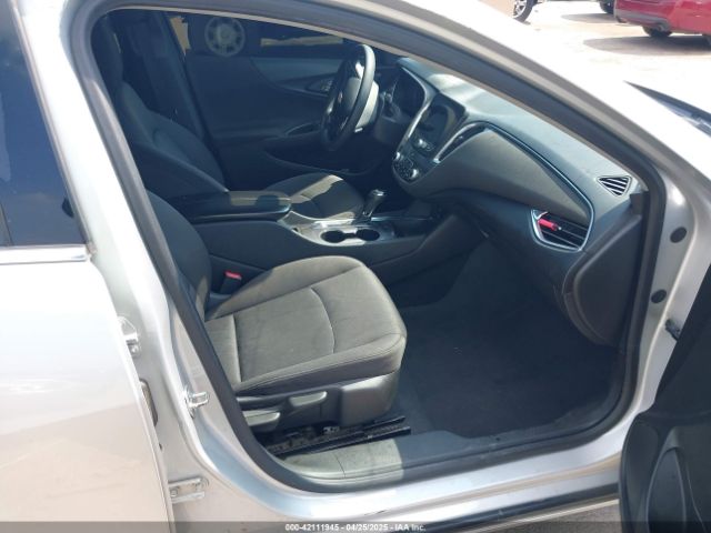1G1ZD5ST5KF177460 Chevrolet MALIBU LT