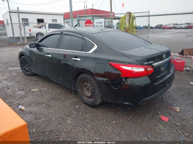 1N4AL3AP3HN318806 Nissan Altima