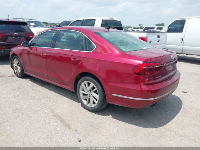 1VWBA7A33JC003768 Volkswagen Passat 2.0t Se