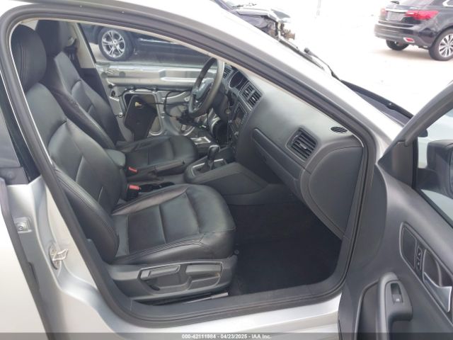 3VW267AJ0GM305798 Volkswagen Jetta 1.4t S