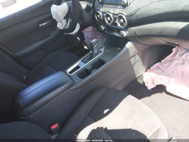 3N1AB8CV5NY287226 Nissan Sentra Sv Xtronic Cvt