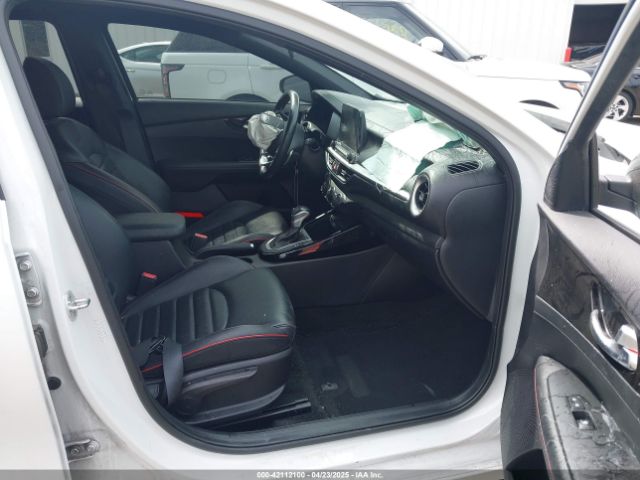 3KPF44AC4ME413163 KIA FORTE GT