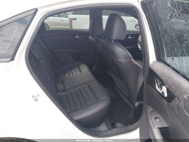 3KPF44AC4ME413163 KIA FORTE GT
