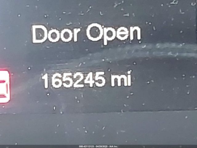 1C4PJMCS9EW147082 Jeep Cherokee Latitude