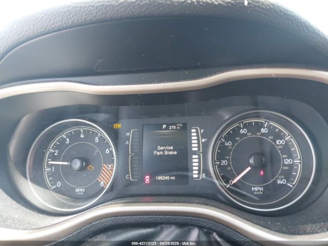 1C4PJMCS9EW147082 Jeep Cherokee Latitude