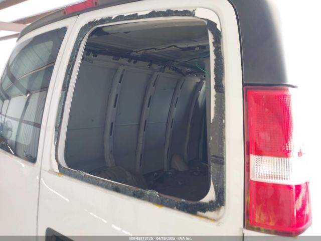 1GCWGAFP1M1234342 Chevrolet Express Cargo Rwd 2500 Regular Wheelbase Wt
