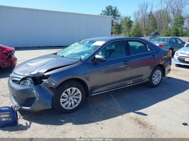 4T1BF1FK2EU728663 Toyota CAMRY LE