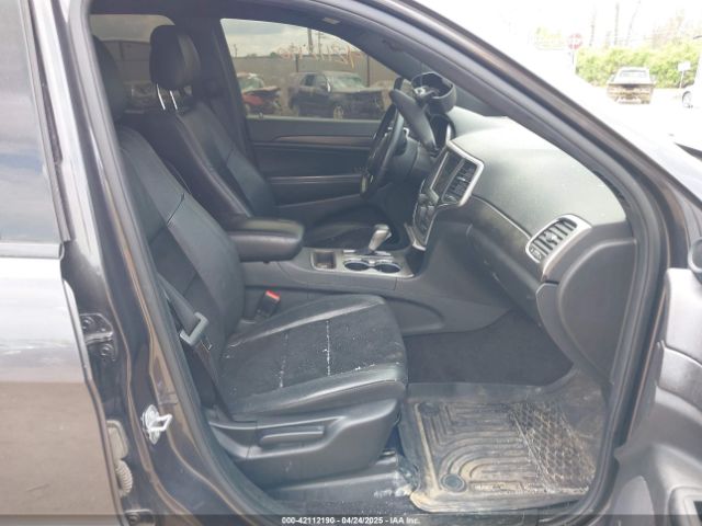 1C4RJFAG7JC325506 Jeep Grand Cherokee Altitude 4x4