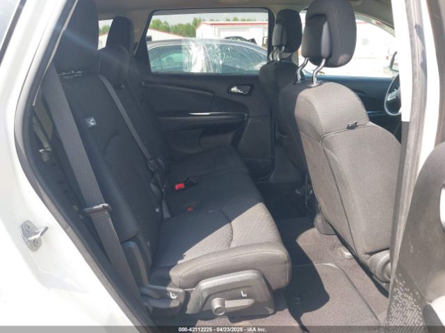 3C4PDCAB4JT158057 Dodge JOURNEY SE