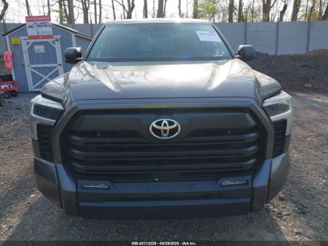 5TFLA5AB2NX019252 Toyota Tundra Sr5