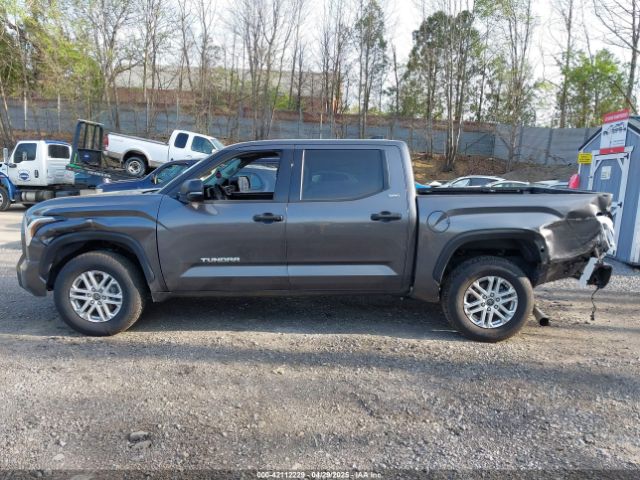 5TFLA5AB2NX019252 Toyota Tundra Sr5