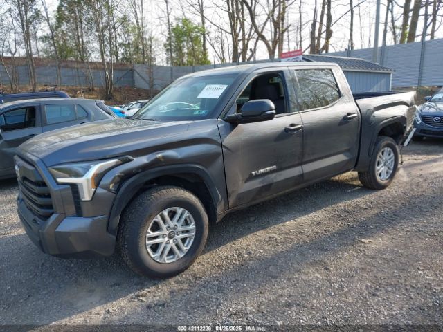 5TFLA5AB2NX019252 Toyota Tundra Sr5