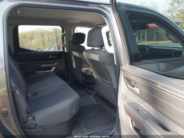5TFLA5AB2NX019252 Toyota Tundra Sr5