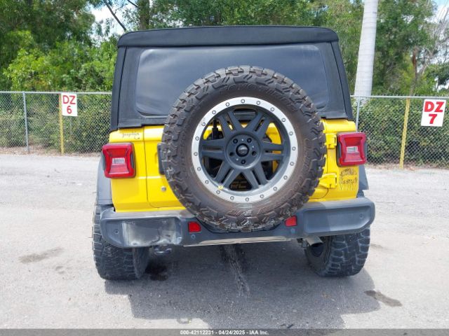 1C4HJXDN2JW324872 Jeep Wrangler Unlimited Sport S 4x4