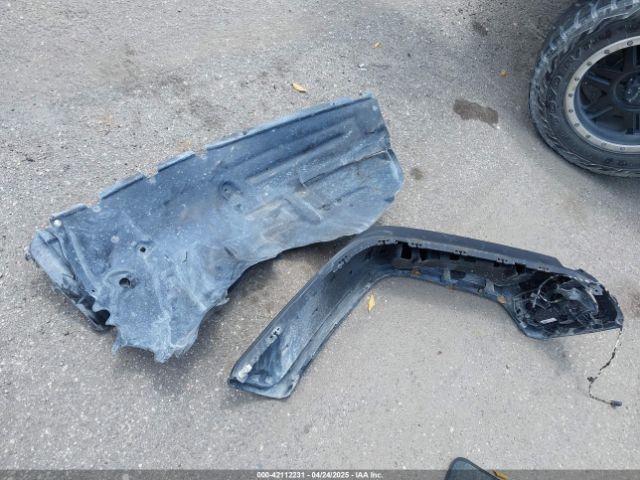 1C4HJXDN2JW324872 Jeep Wrangler Unlimited Sport S 4x4