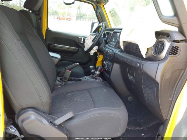 1C4HJXDN2JW324872 Jeep Wrangler Unlimited Sport S 4x4