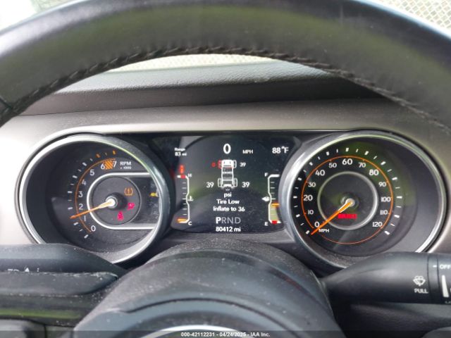 1C4HJXDN2JW324872 Jeep Wrangler Unlimited Sport S 4x4