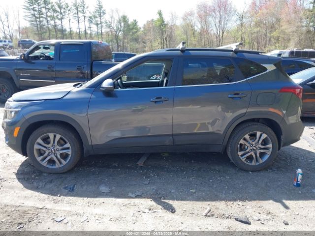 KNDEUCAA7M7170551 KIA SELTOS S