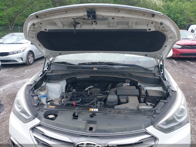 5XYZTDLB6HG430821 Hyundai Santa Fe Sport 2.4l