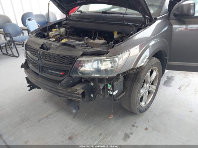 3C4PDCGB8GT182023 Dodge Journey Crossroad Plus