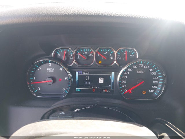 1GNSKBKC2JR156051 Chevrolet Tahoe Lt