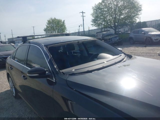 1VWBP7A38EC016178 Volkswagen Passat 2.5l Se