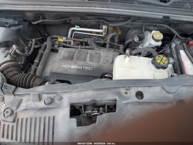 KL7CJPSB6JB646339 Chevrolet Trax Lt