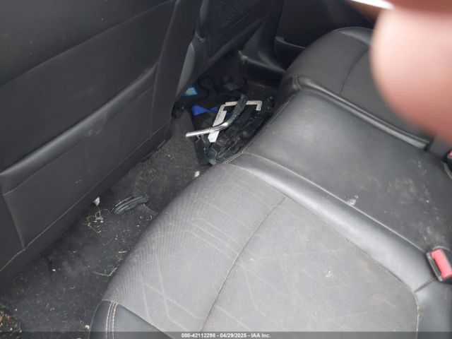KL7CJPSB6JB646339 Chevrolet Trax Lt