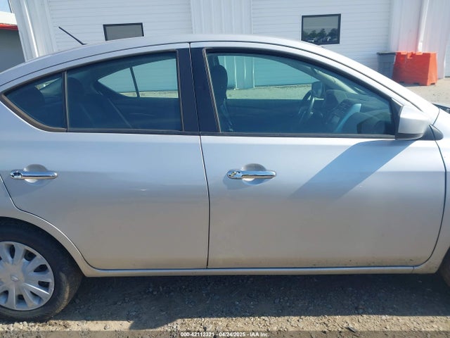 Nissan Versa S/s Plus/sv 2019 3N1CN7AP3KL832766 Image 14