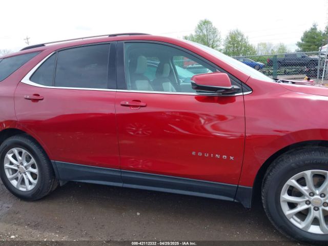 2GNAXSEV5J6340521 Chevrolet EQUINOX LT