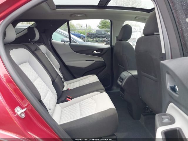 2GNAXSEV5J6340521 Chevrolet EQUINOX LT