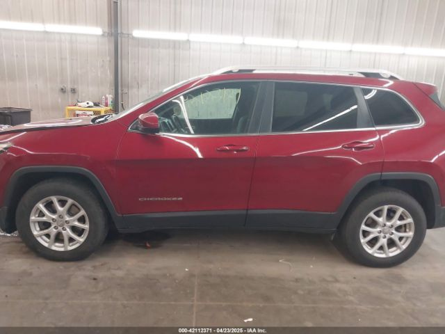 1C4PJMCS7GW104458 Jeep Cherokee Latitude