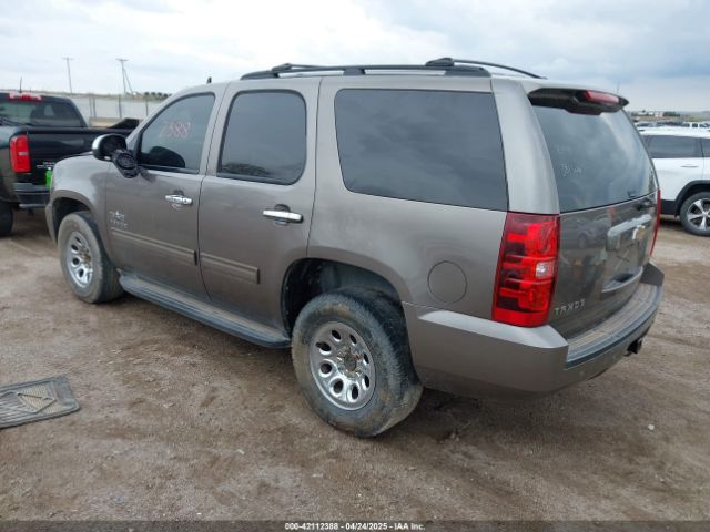 2011 CHEVROLET TAHOE 1GNSCAE02BR381306 Photo 2