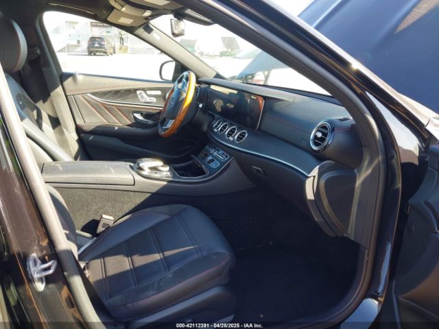 2019 MERCEDES-BENZ AMG E 53 WDDZF6BB0KA491129 Photo 4