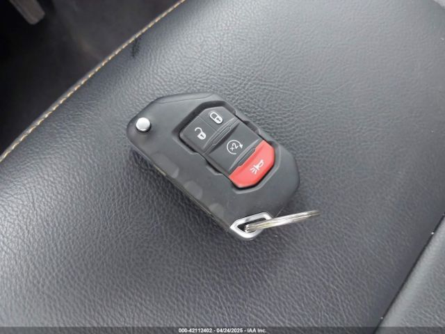 1C4PJXEG9RW237526 Jeep Wrangler 4-door Sahara 4x4