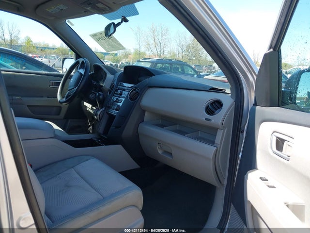 5FNYF3H29EB005862 Honda PILOT LX