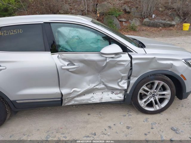5LMCJ3D96HUL54042 Lincoln Mkc Reserve