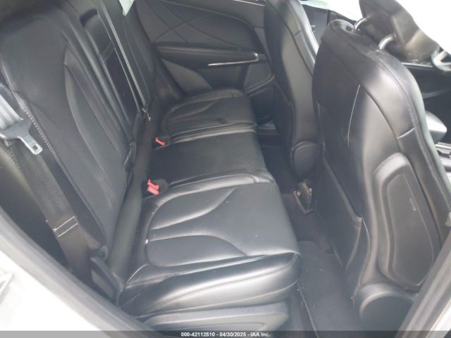 5LMCJ3D96HUL54042 Lincoln Mkc Reserve