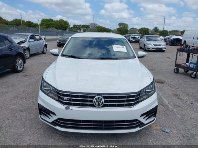 1VWDT7A36HC033652 Volkswagen Passat 1.8t R-line