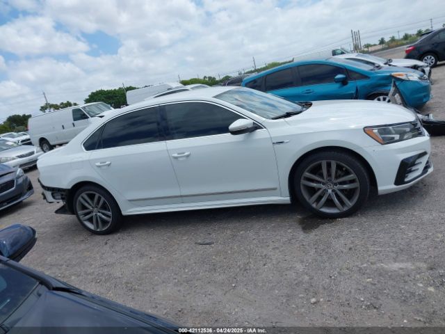 1VWDT7A36HC033652 Volkswagen Passat 1.8t R-line
