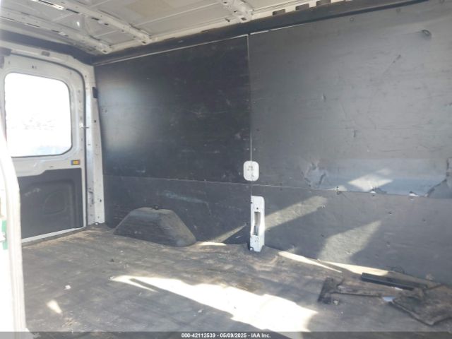 1FTNR2CM2FKA10726 Ford Transit-250