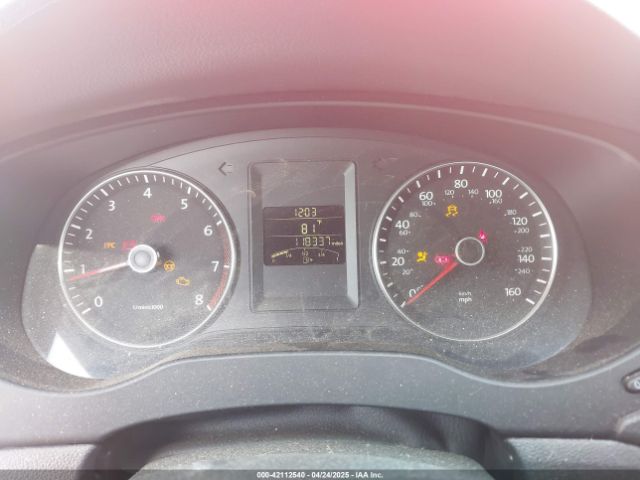 3VWB17AJ4EM309302 Volkswagen Jetta 1.8t Se
